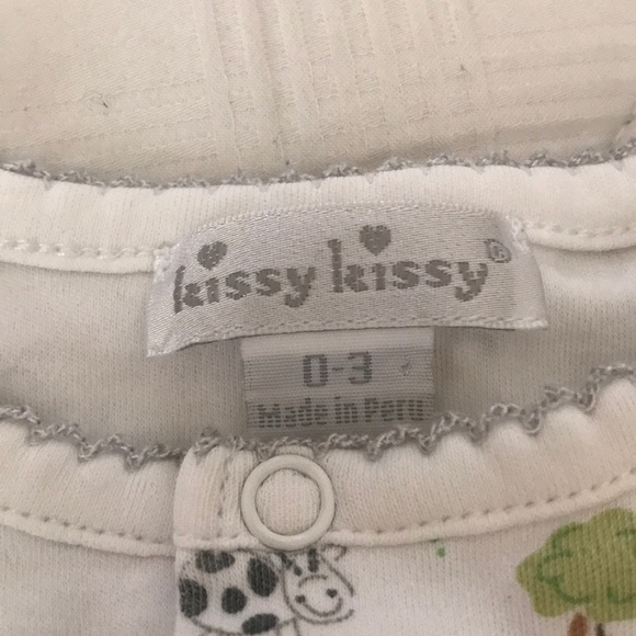 Kissy kissy 0-3 months sleeper - Picture 3 of 3